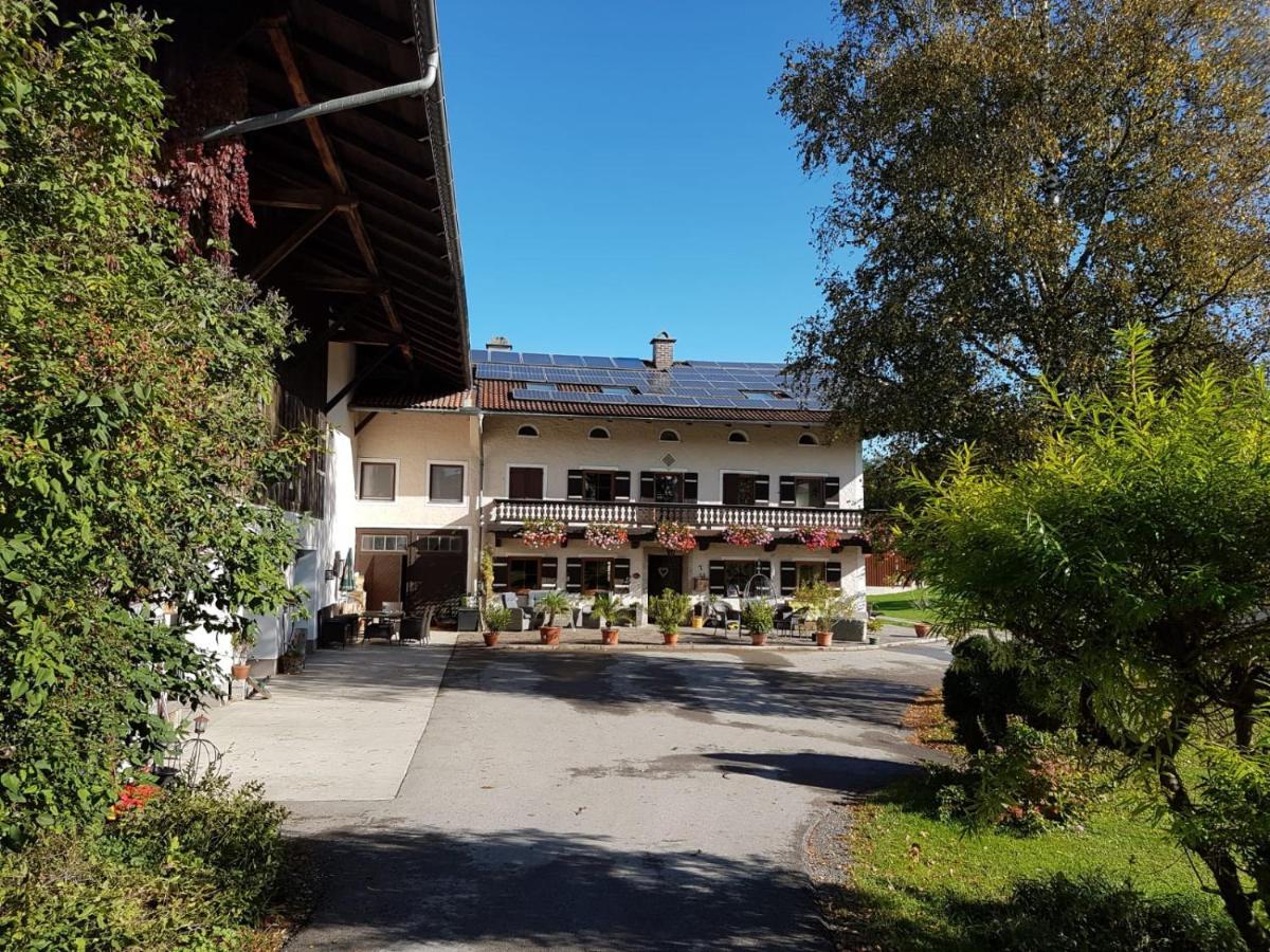 Ferienwohnung Am Valtlhof Grabenstätt Exterior foto